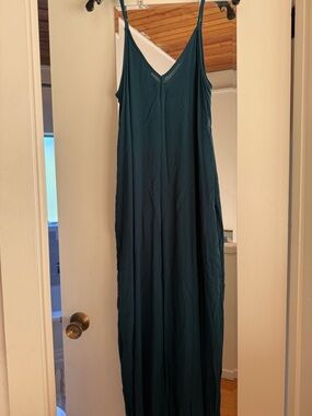 lovestitch Teal V‑Neck Sleeveless Maxi Dress